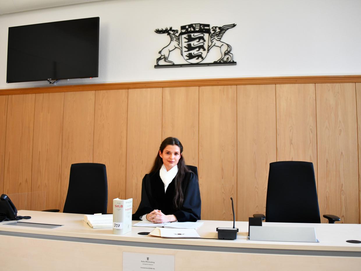 JungRichterin Alexandra Wolf Radio Regenbogen