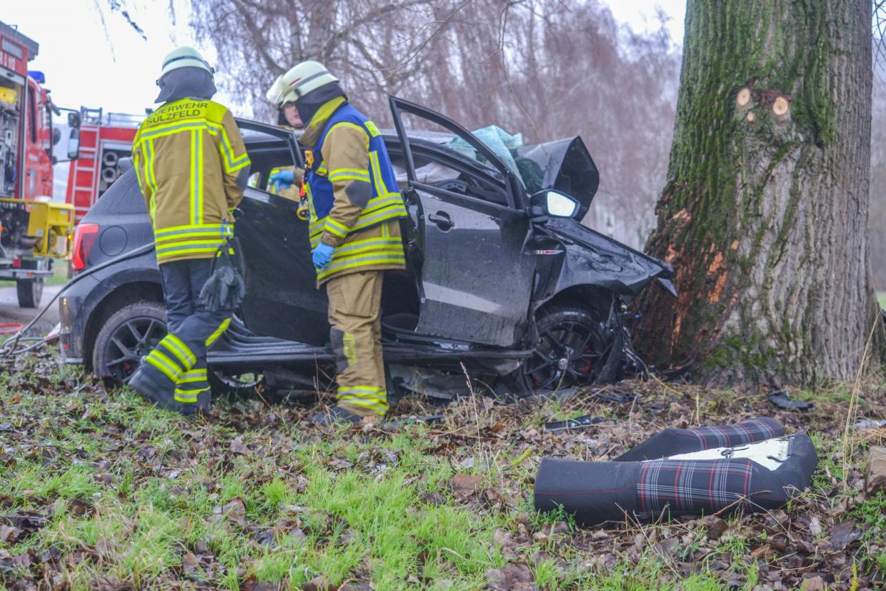 Todlicher Baum Crash In Kurnbach Radio Regenbogen