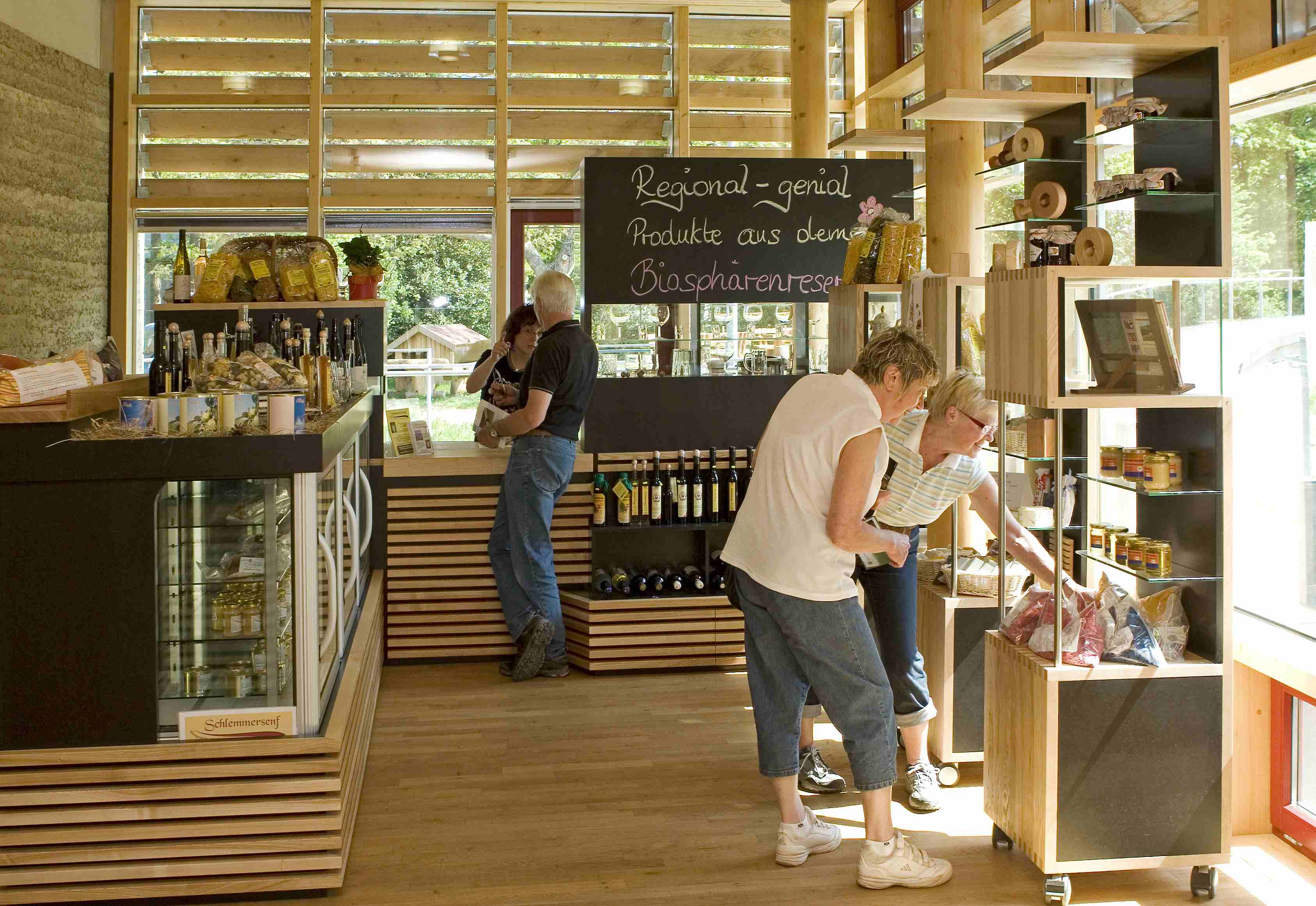 Pfaelzer-Waldladen.jpg Pfaelzer-Waldladen.jpg