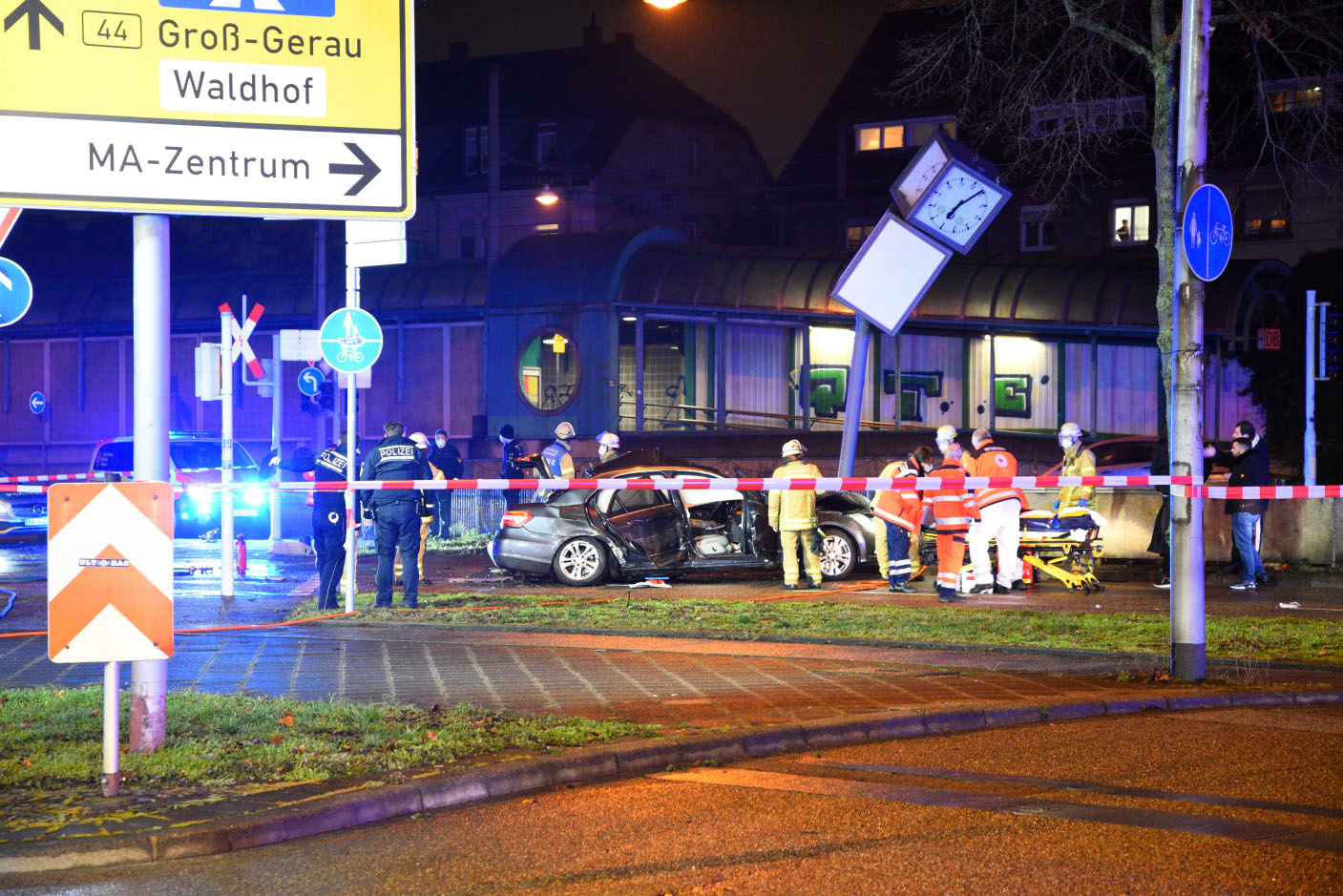 Luzenberg Schwerer Unfall auf der Luzenbergerstraße