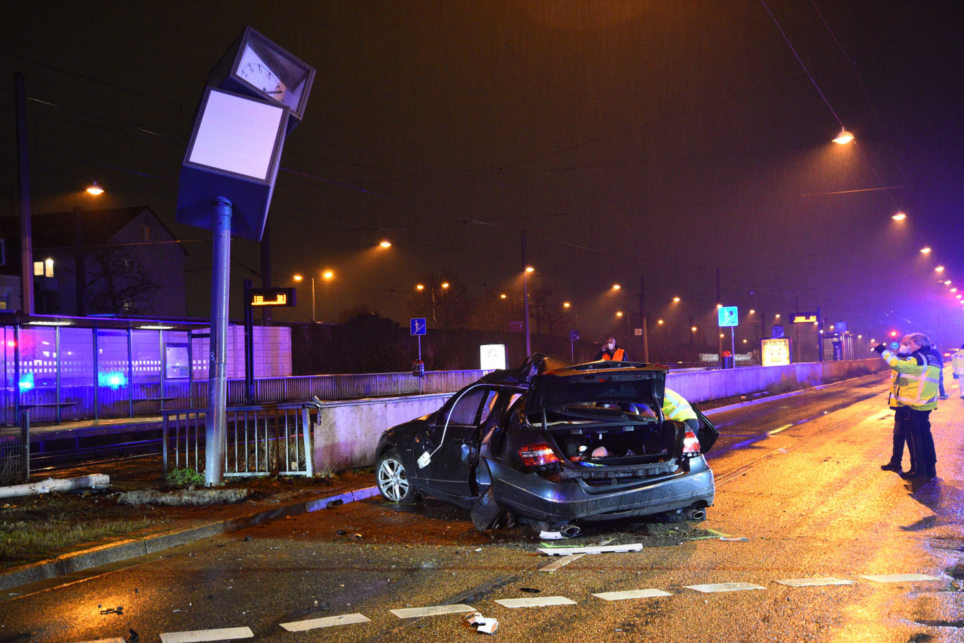 Luzenberg Schwerer Unfall auf der Luzenbergerstraße