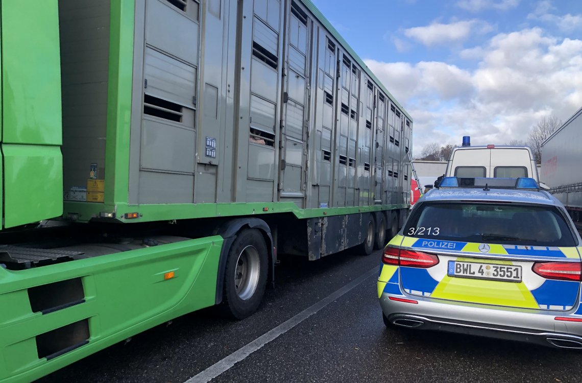 Polizei mit vielen LKWKontrollen auf A5 bei Bruchsal