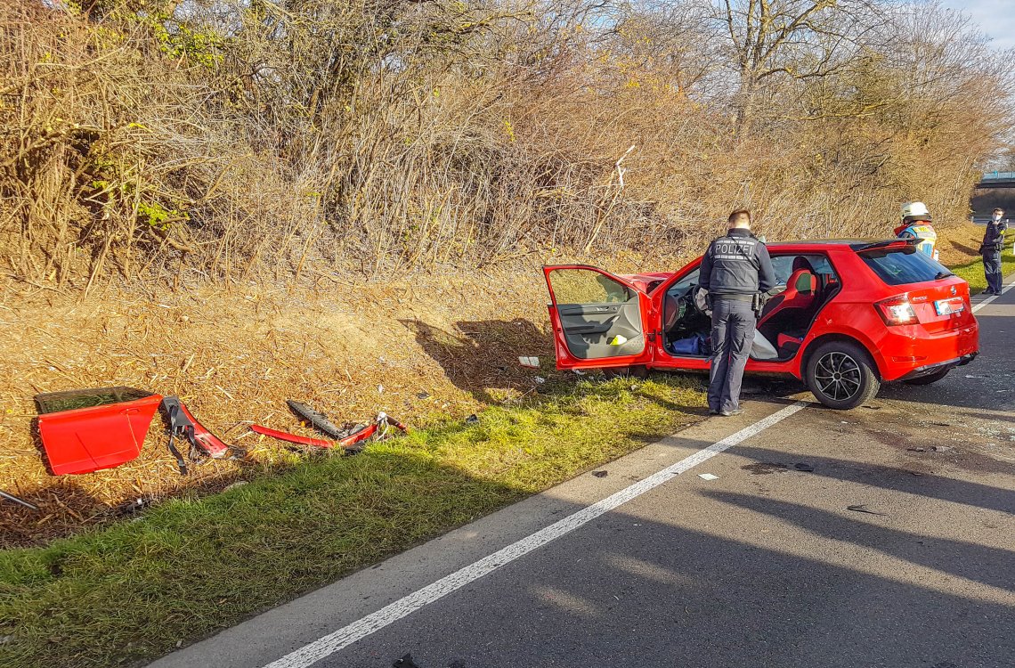 Bruchsal: Schwerer Unfall Auf B 35 | Radio Regenbogen